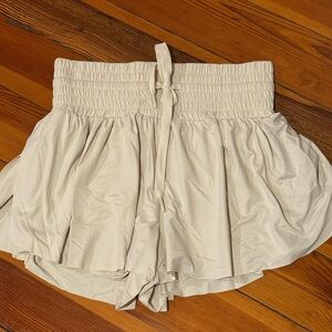 UMGEE #49 - NWT shorts wide band ECRU color - stock photo for style (bin E)